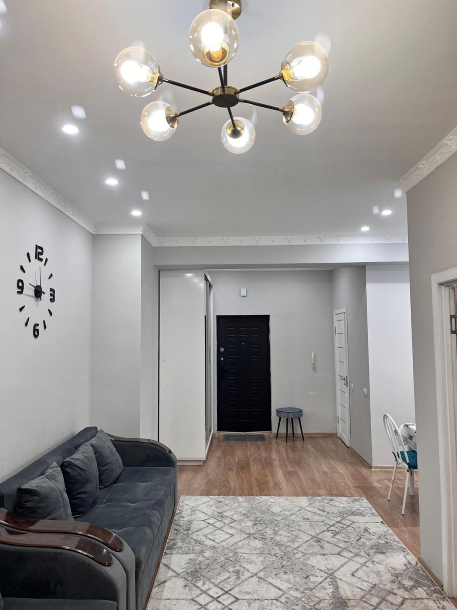 Apartamento 2-Х Комнатная В Золотом Квадрате Almatý Exterior foto